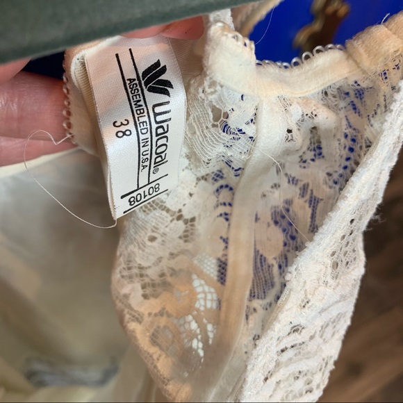 Vintage Wacoal Lace Lingerie Bodysuit Sz 38 MED - Picture 4 of 4